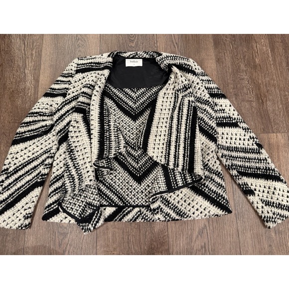 ba&sh Sweaters - BA & SH Women's Black & White Chunky Cardigan‎ Sweater Jacket Sz US 8 Buttonless
